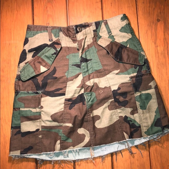 AMERICA VINTAGE CALIFORNIA CAMO MINI SKIRT - Picture 4 of 7